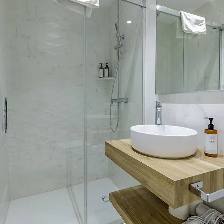 Penthouse Malagueta Sea View *