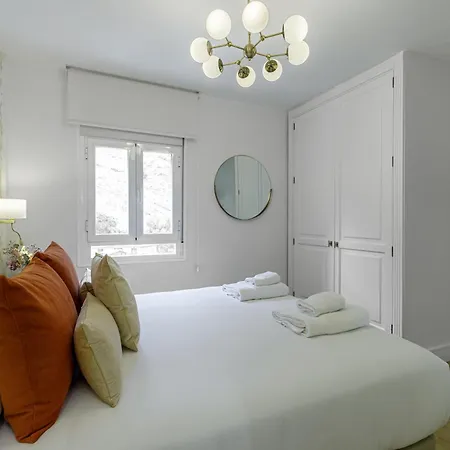 Penthouse Malagueta Sea View *