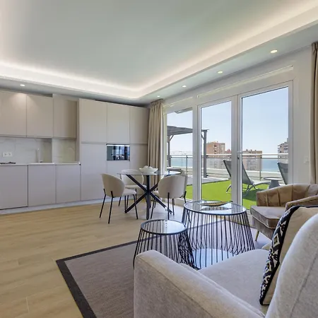 アパート Penthouse Malagueta Sea View マラガ