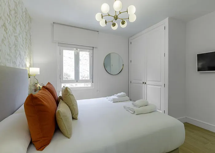 Penthouse Malagueta Sea View *