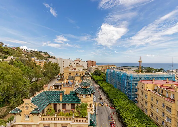 Penthouse Malagueta Sea View Apartment *